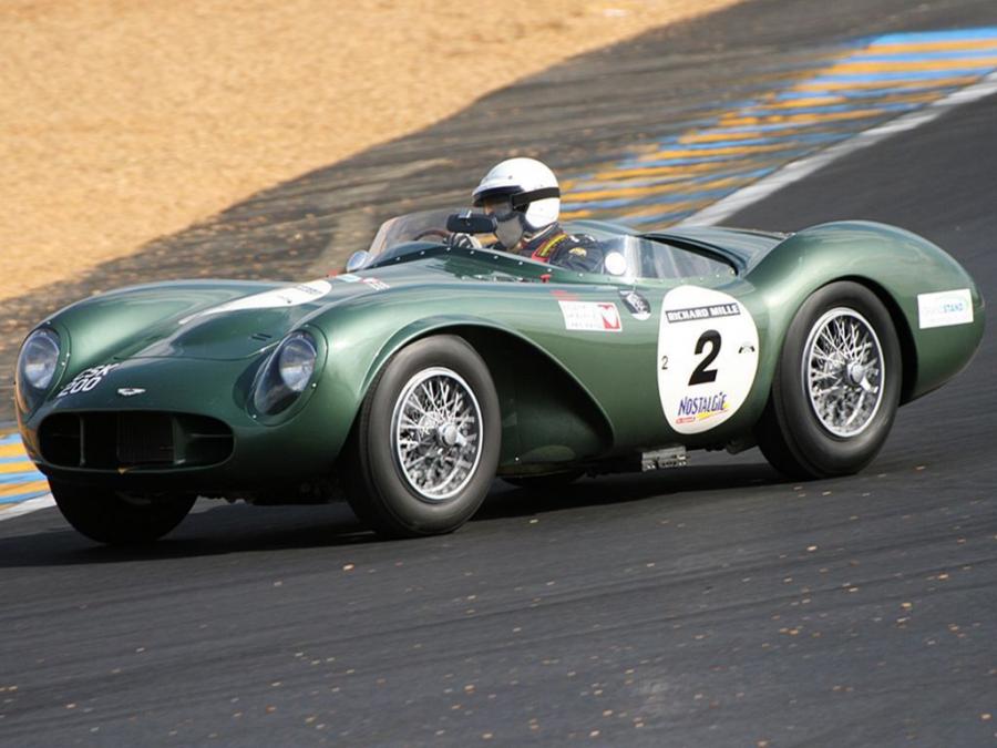  Aston Martin DB3 S (Covered Headlights) 1953 года  (фото 2 из 4)